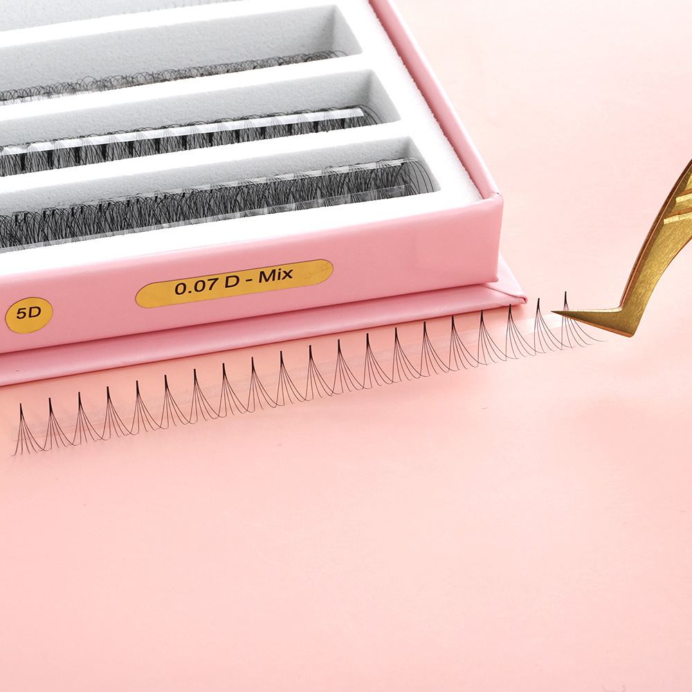 Ciglia Premade Volume OEM 8D 1 - Mega Volume Lash recensione e prezzo